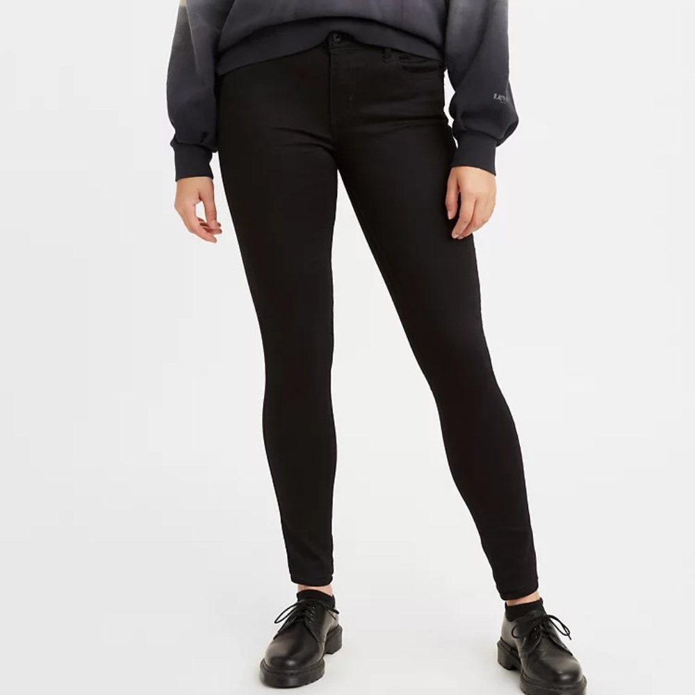 Levi's Black 710 Super Skinny Jean